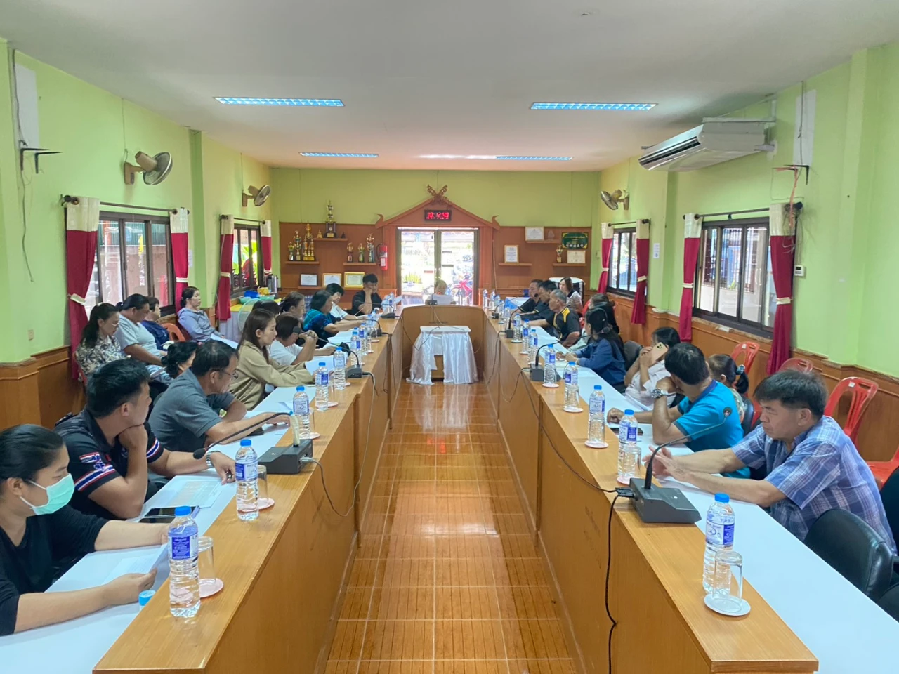 การประชุมซักซ้อมแนวทางในการขับเคลื่อนโครงการเศรษฐกิจชุมชน
